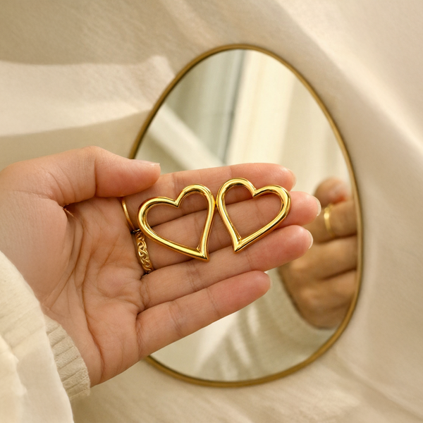 Anti-Tarnish Gold Plated Heart Earrings - 1 Pair